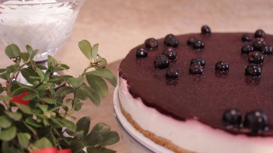 Natural Nordic Blackcurrant cheesecake 